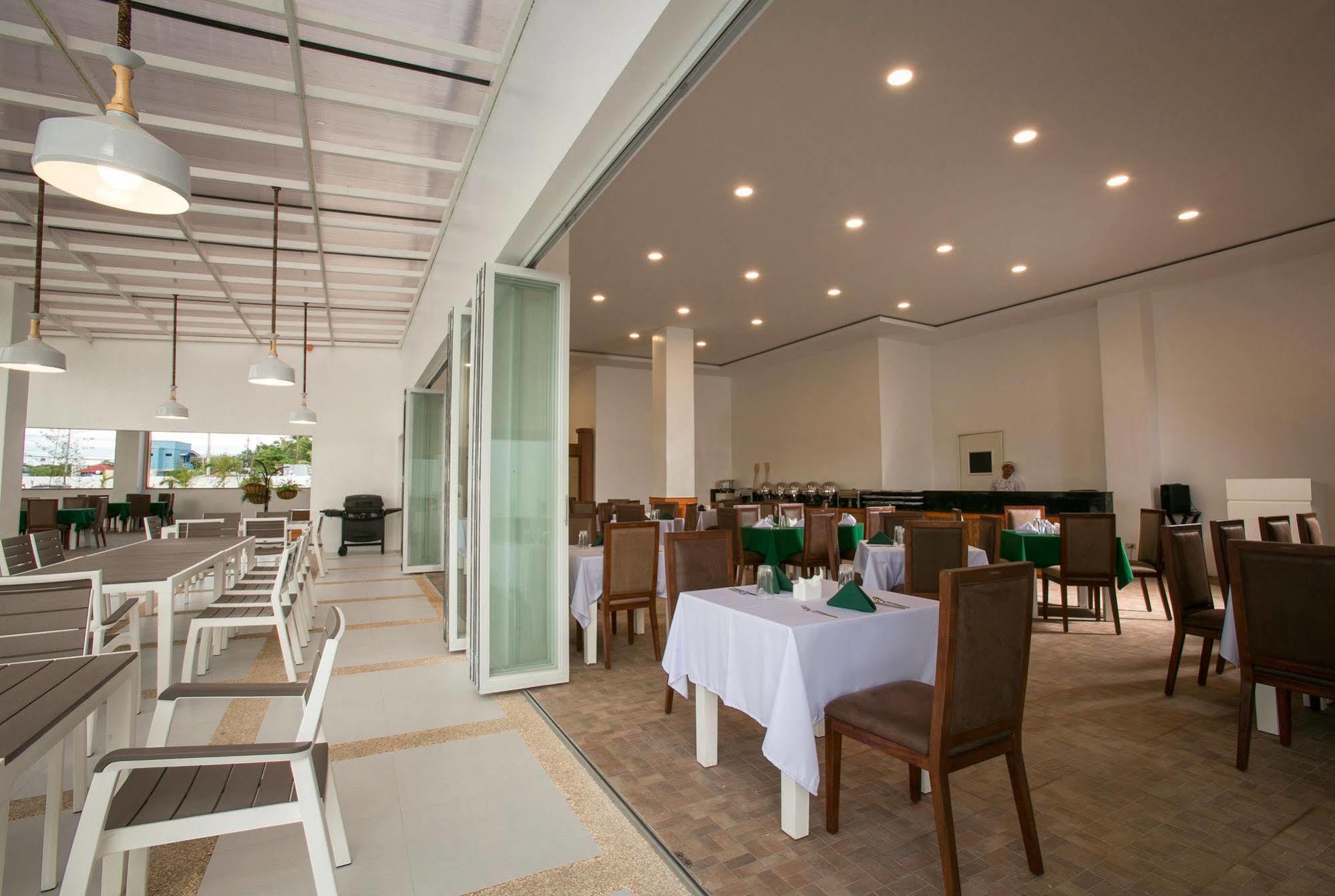 Gabi Resort & Spa Cordova  Exteriér fotografie